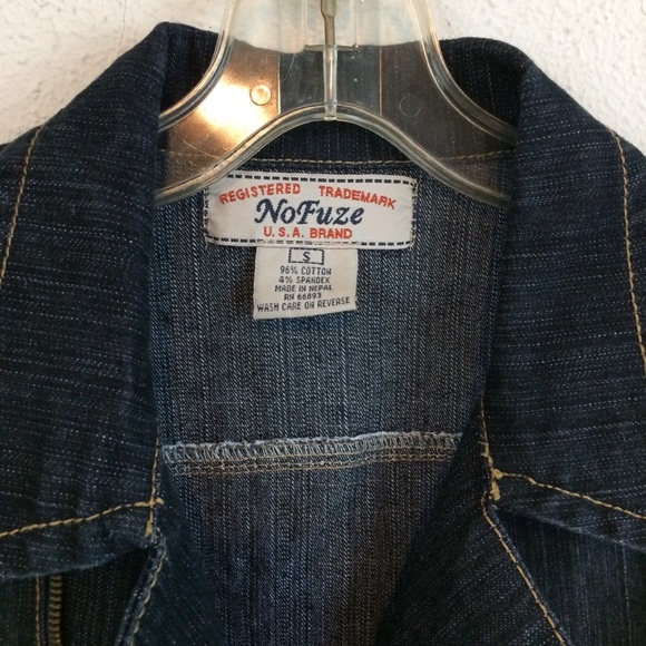 No Fuze Zipper Front Cropped Denim Jasket - Picture 5 of 5